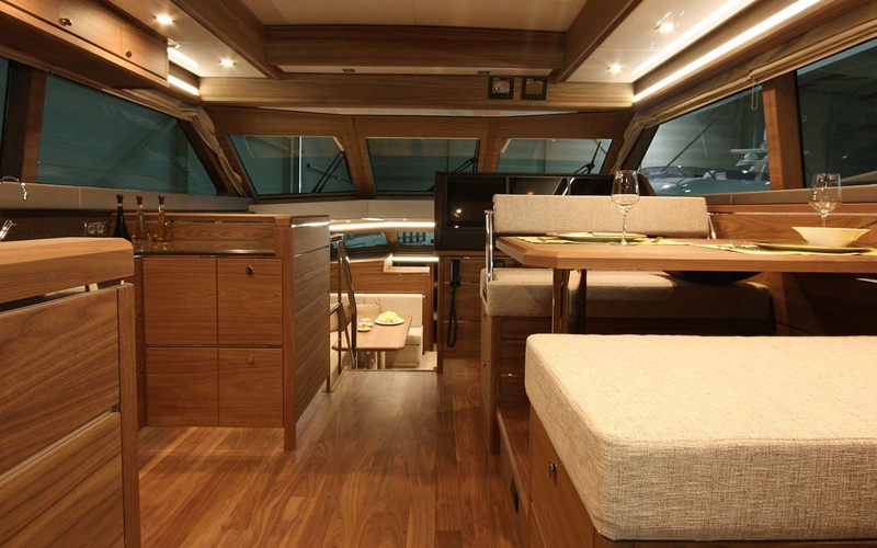 Van der Valk Aft Cabin 21.62