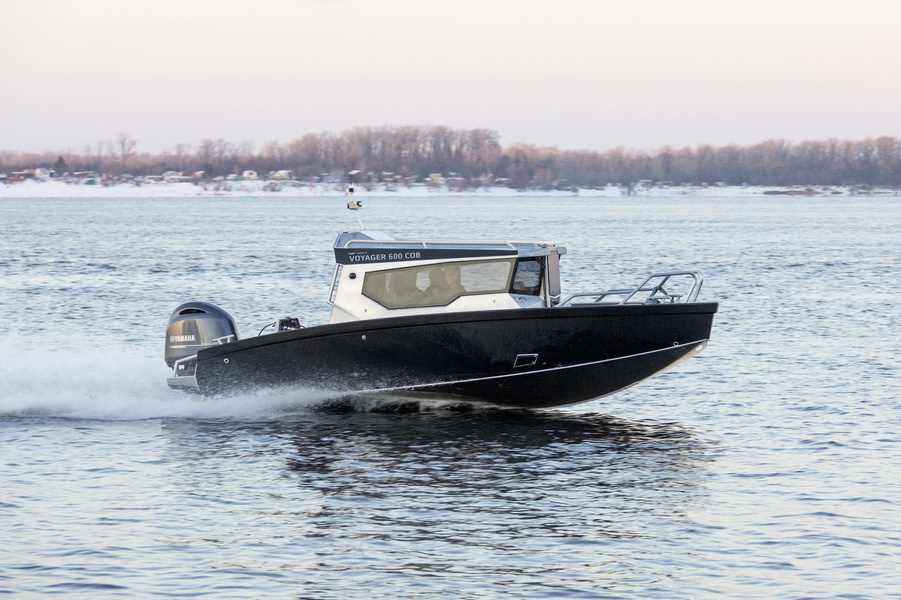 Voyager 600 COB