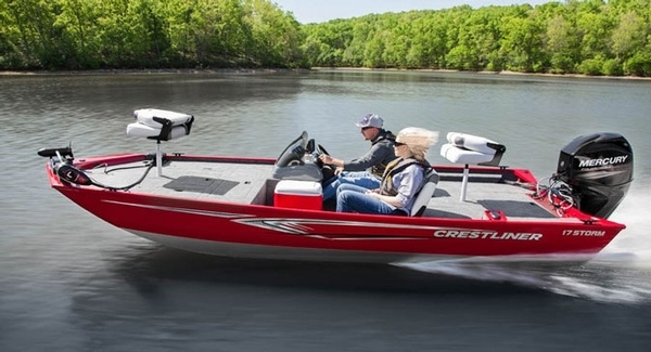 Crestliner 17 Storm