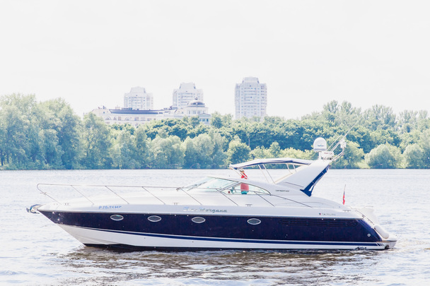 Yacht Fairline 43