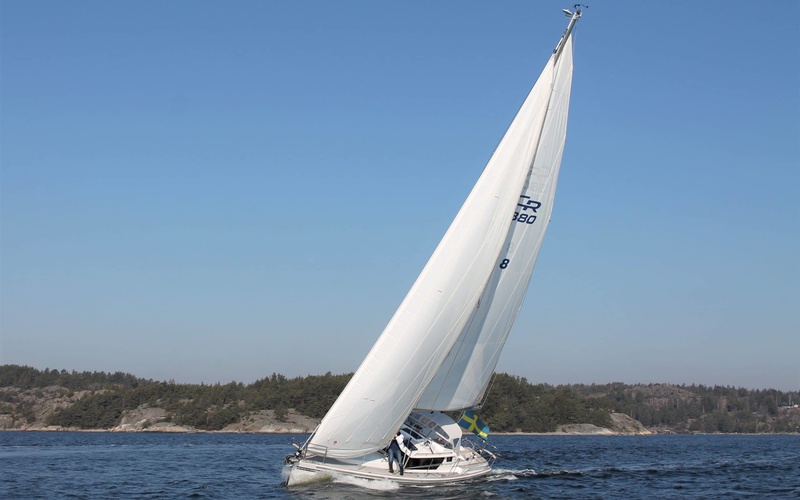 CR Yachts 385 DS