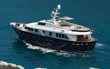 Custom Harmonya