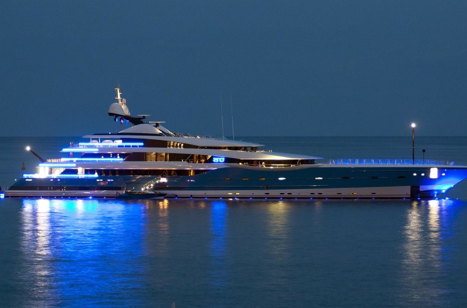 Feadship Madame Gu