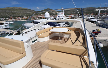 Sunseeker Nataliya
