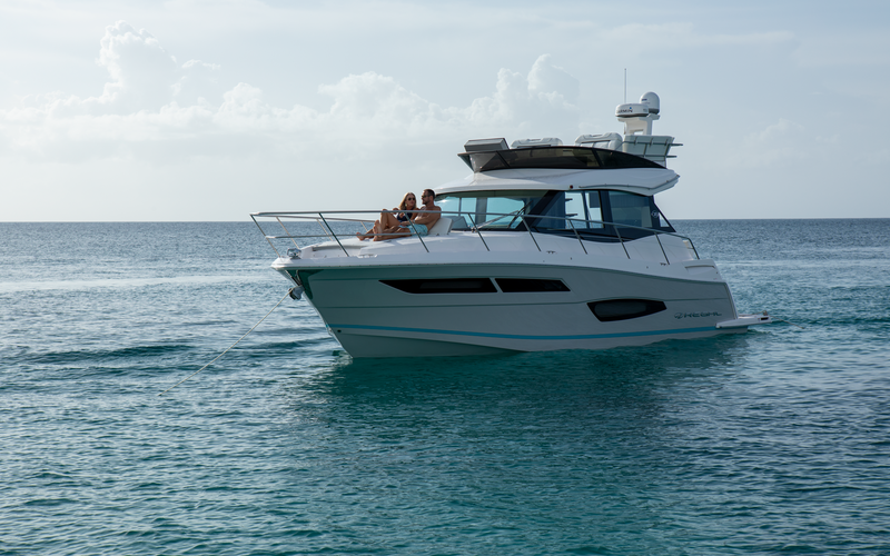 Regal 38 Fly