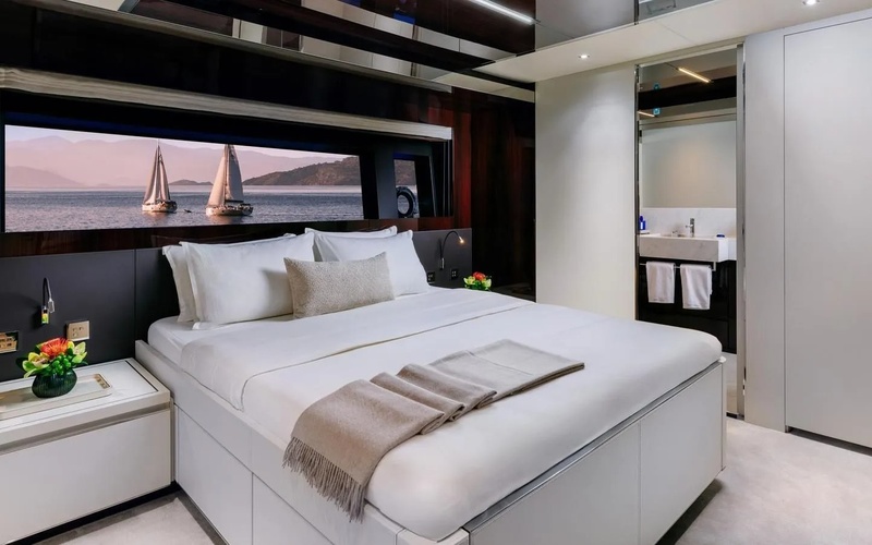 Island Packet Yachts IP 379