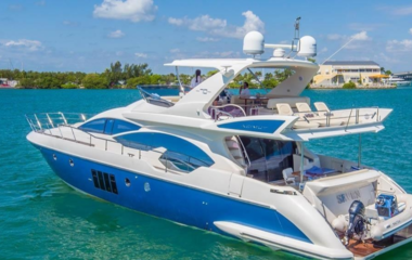 Azimut Seven