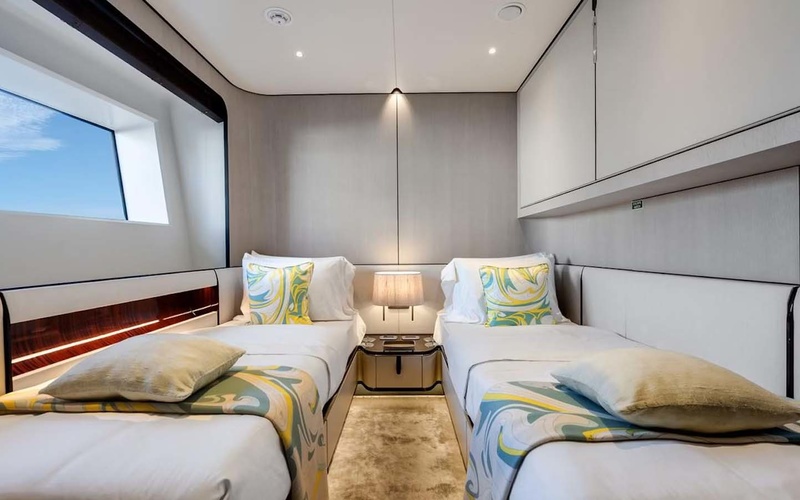 Sabre 45 Salon Express