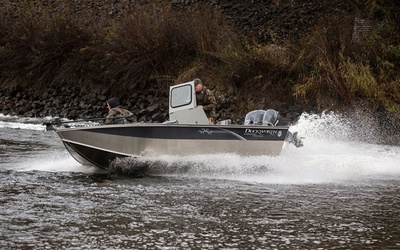 Duckworth 18 Advantage Outboard Tiller