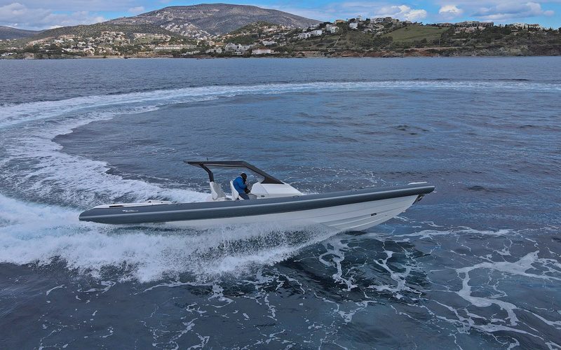 Ribco Venom 44 Open Sterndrive