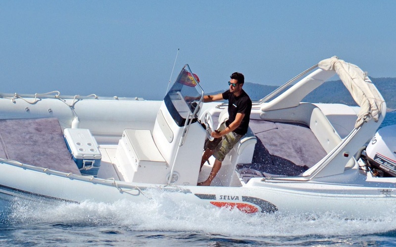 Selva D.800