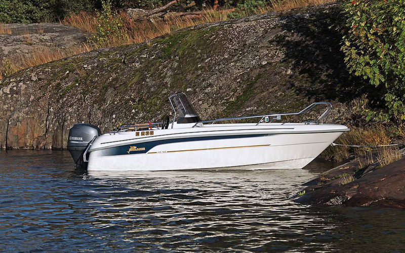 Yamarin 46 Side Console