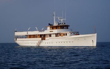 Custom Mariner III
