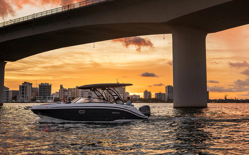 Hurricane SunDeck 2600 OB