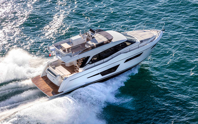 Ferretti 500