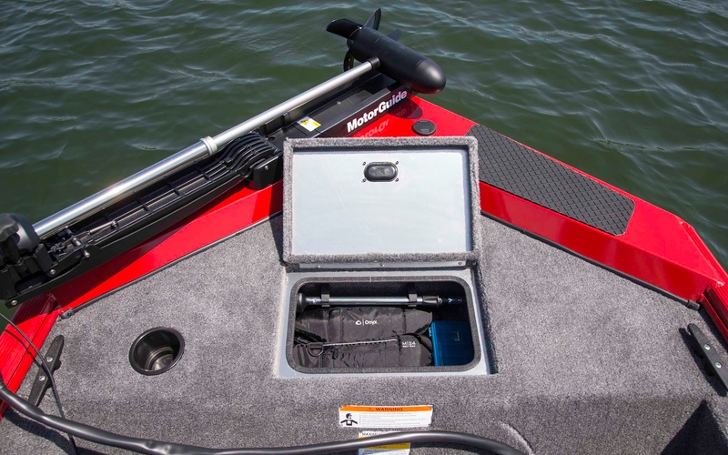 Crestliner 1657 Outlook SS