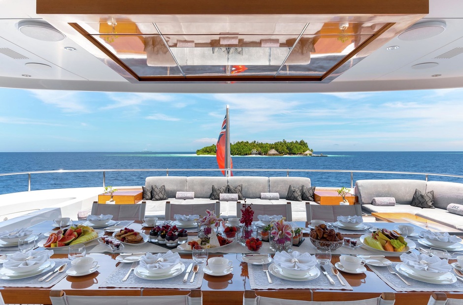 Heesen Sky