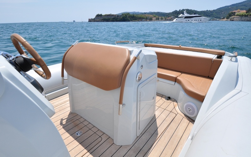 SACS Strider 8