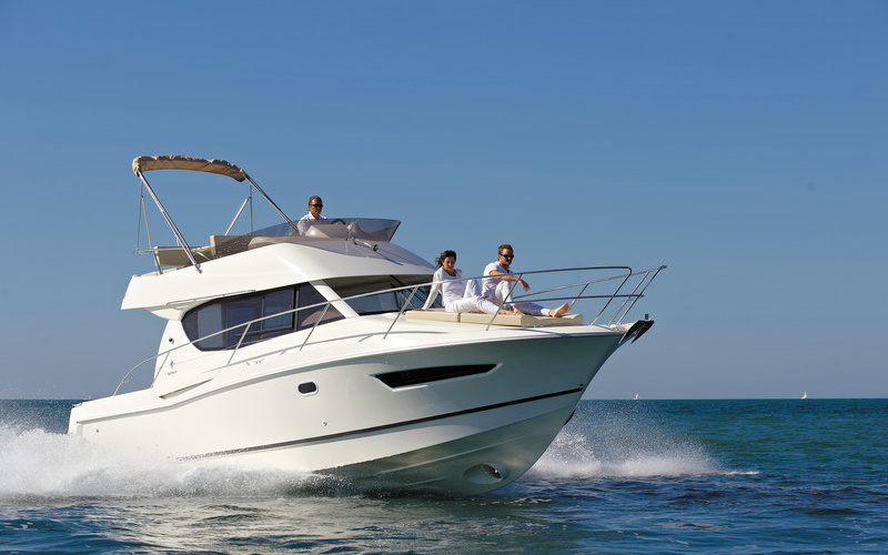 Jeanneau Merry Fisher 10