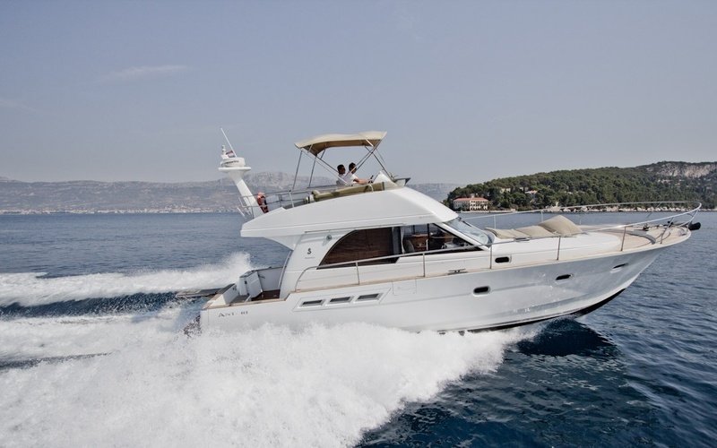 Beneteau Antares 13.80
