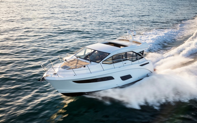 Sea Ray 460 Sundancer