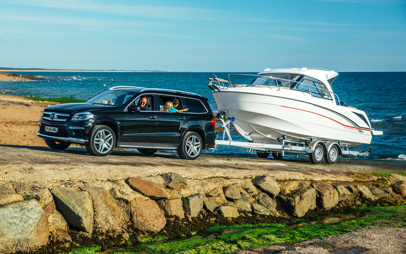 Beneteau Antares 7