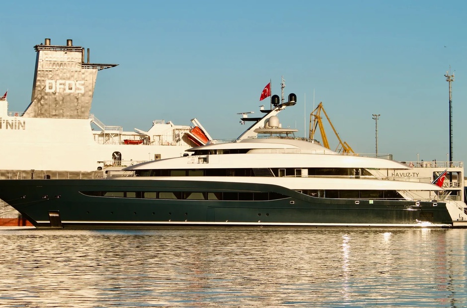 Turquoise Yachts  Nympheas