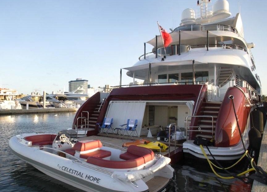 Heesen Idefix II