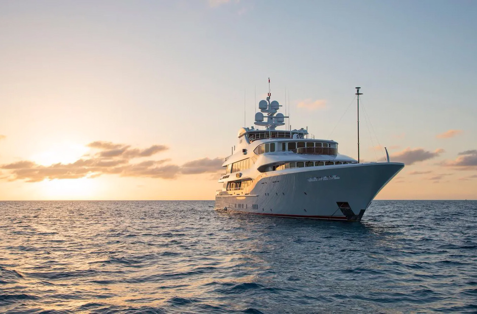 Trinity Yachts Mia Elise II