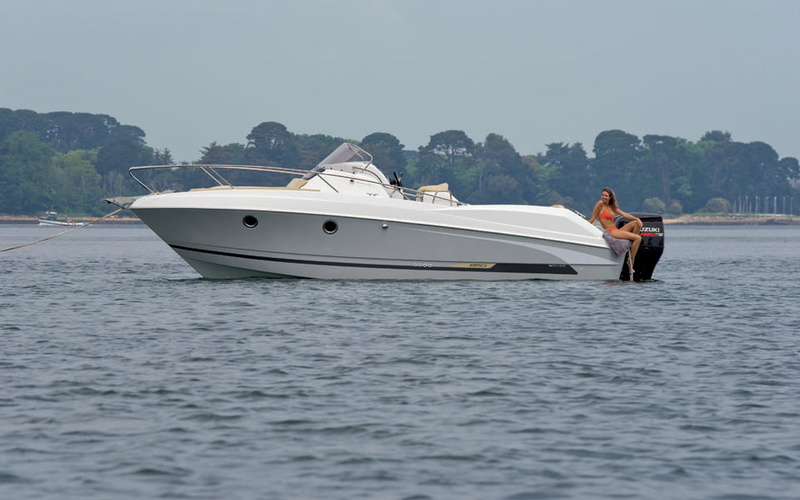 Beneteau Flyer 850 Sun Deck