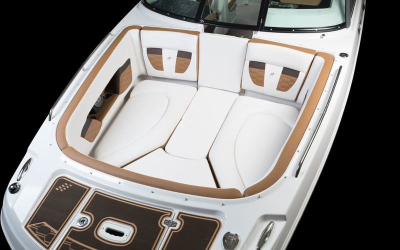 Four Winns HD8 Surf