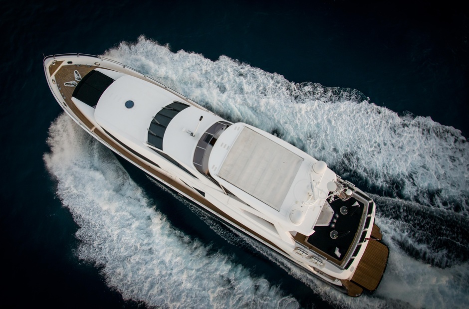 Sunseeker Black and White