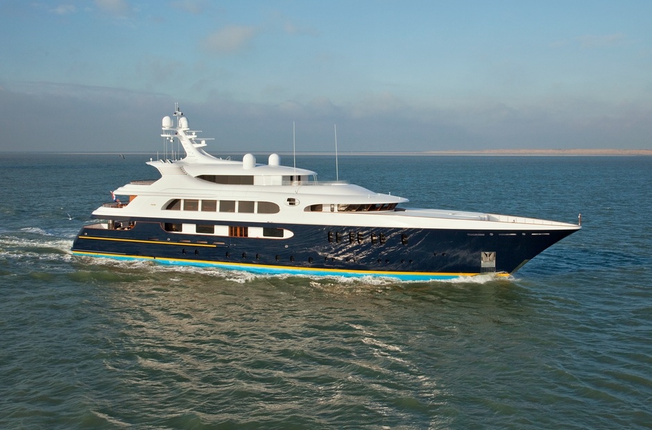 Feadship Pestifer