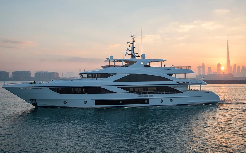 Majesty 140