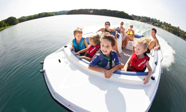 Bayliner 197 Deck Boat
