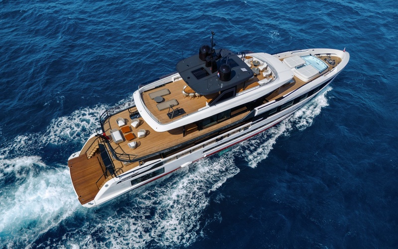 Mangusta Oceano 39