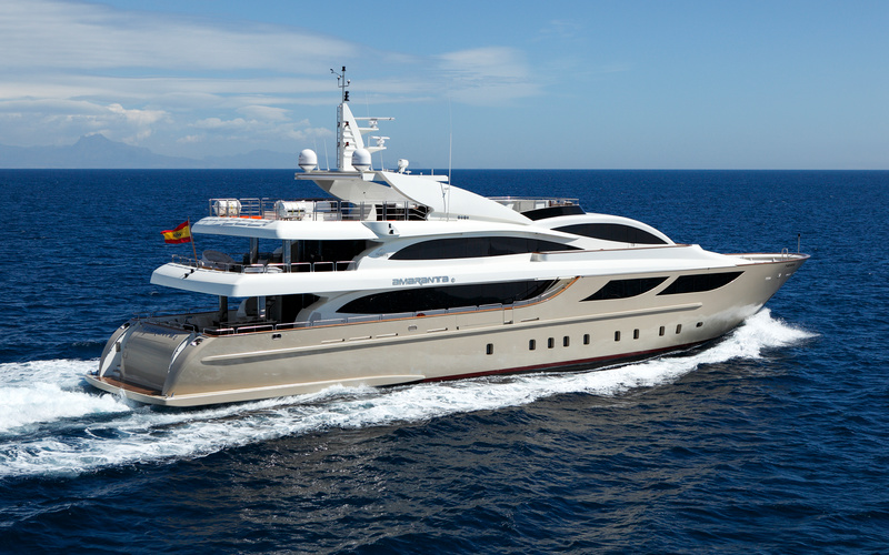 Astondoa 151 Steel