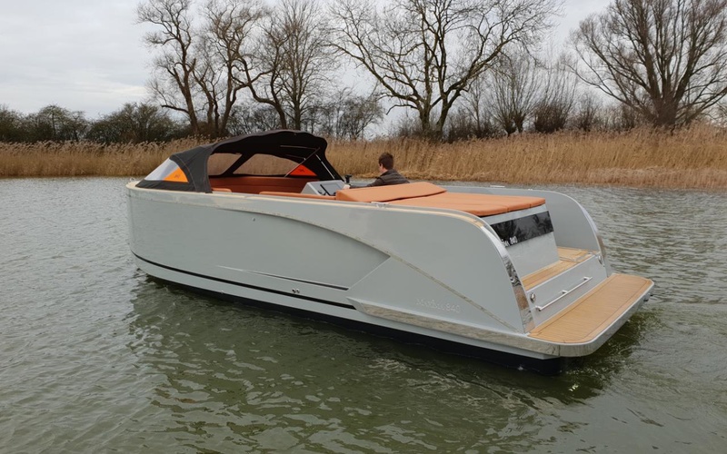 Maxima 840