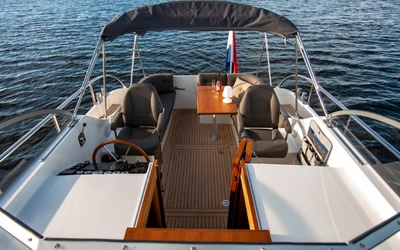 Vedette 10.30 cabin Comfort Line