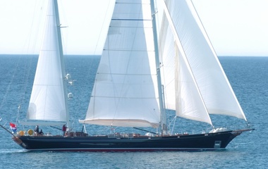 Heli Yachts Lauran