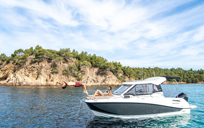 Quicksilver Activ 705 Weekend