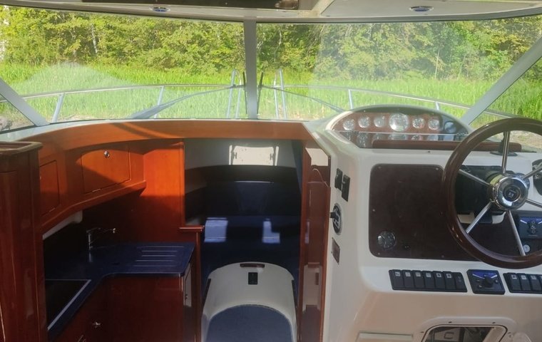 Aquador 28 C (2006)