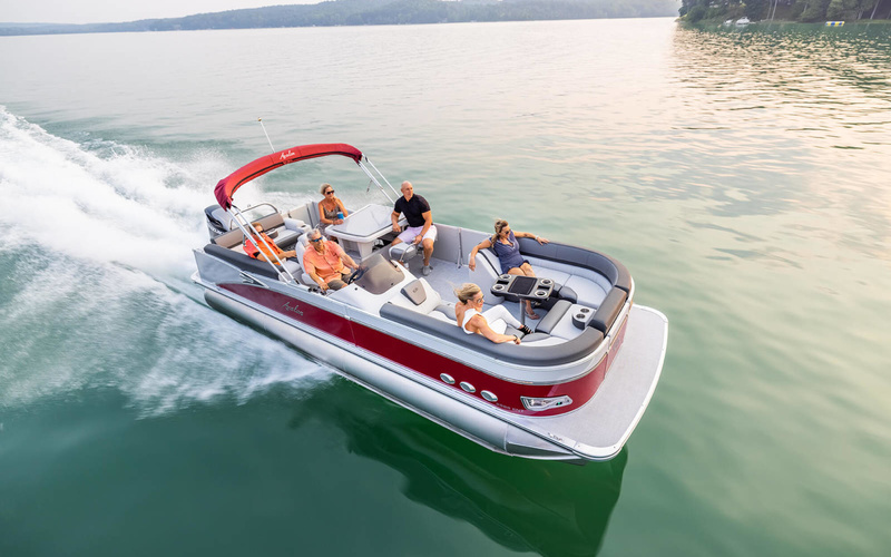 Avalon Catalina Entertainer 25