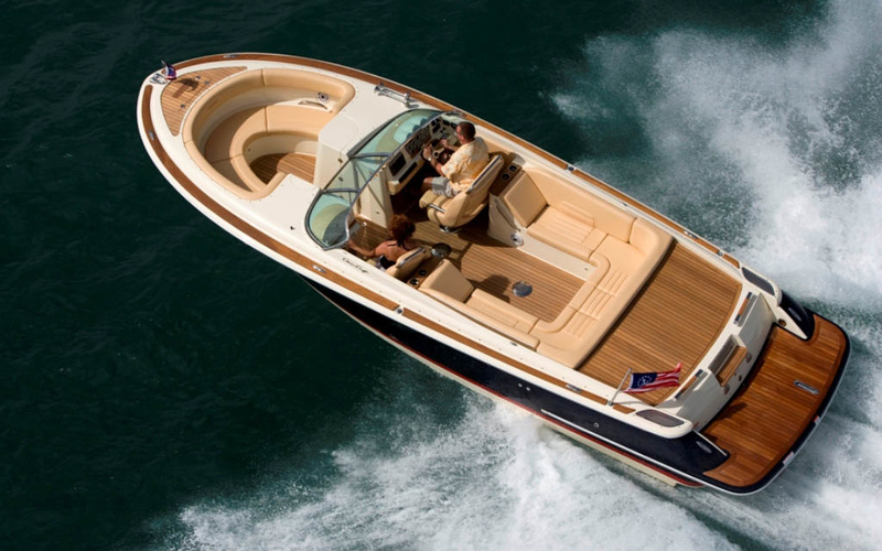 Chris-Craft Launch 30
