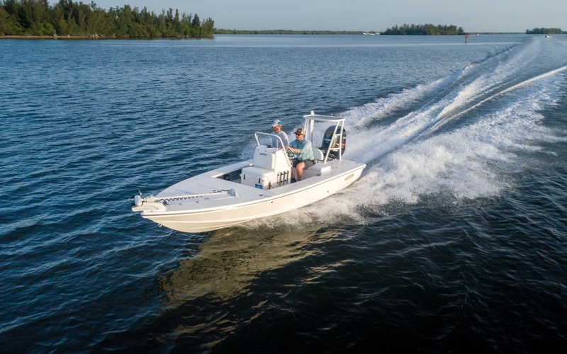 Hewes Redfisher 18