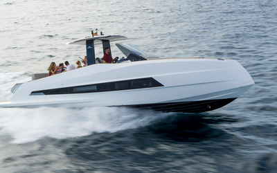 Astondoa 377 Coupe