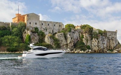 Galeon 485 HTS