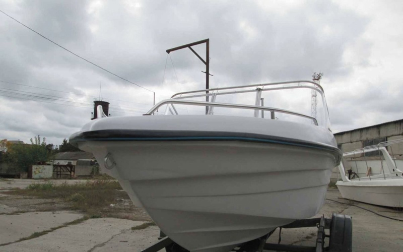 Akua Boat Касатка 580