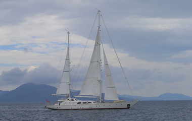 Perini Navi Infinium