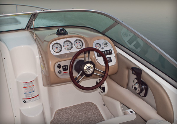 Chaparral 215 SSi